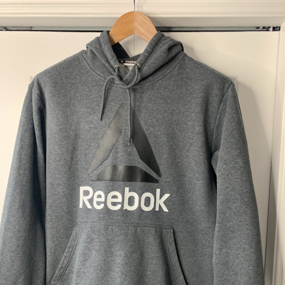 Reebok Men’s Grey Fleece-Lined Hoodie – Size Large